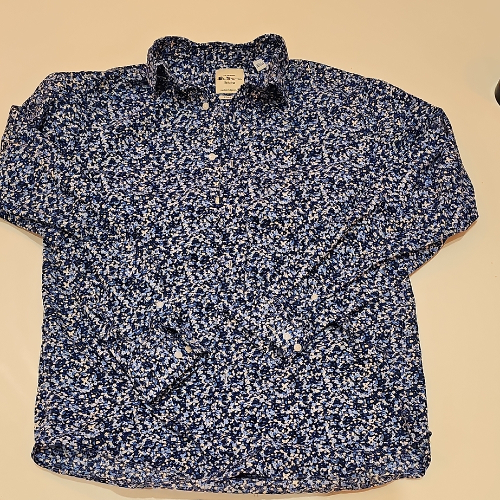 Ben Sherman Blue and White Floral Men's Shirt